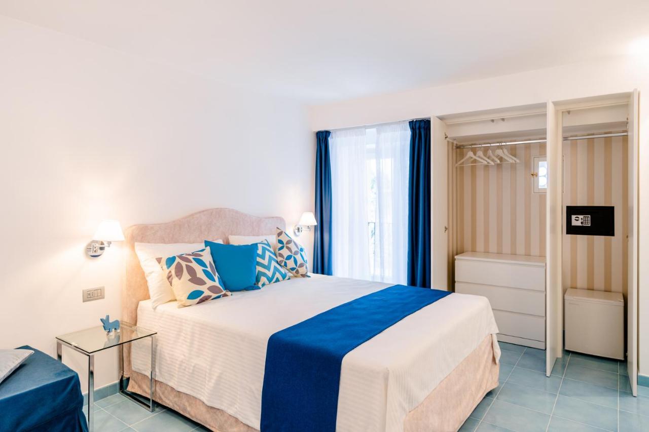 Beb Palazzo Mancini Bed & Breakfast Minori Bagian luar foto